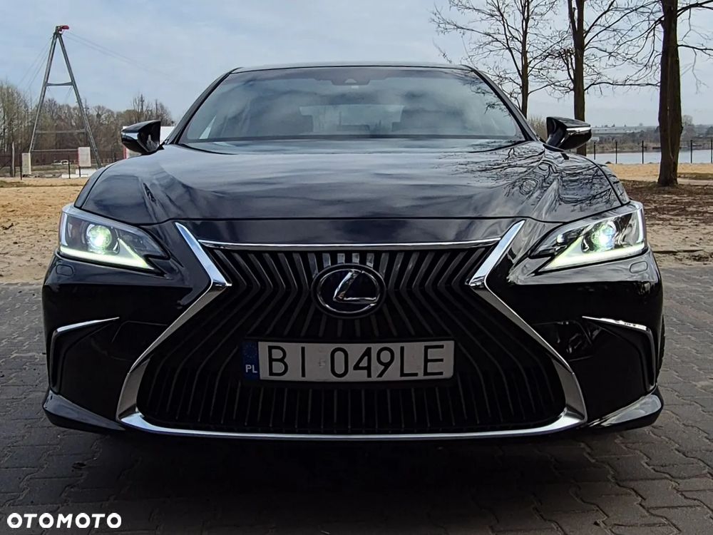 Lexus ES 300h Executive Line - 5