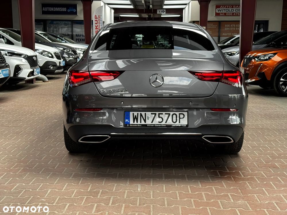 Mercedes-Benz CLA 200 Progressive 7G-DCT - 6