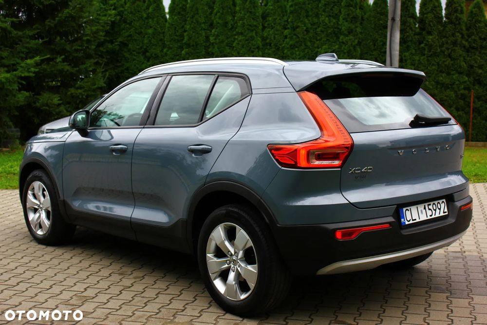 Volvo XC 40 T3 Momentum Pro - 20