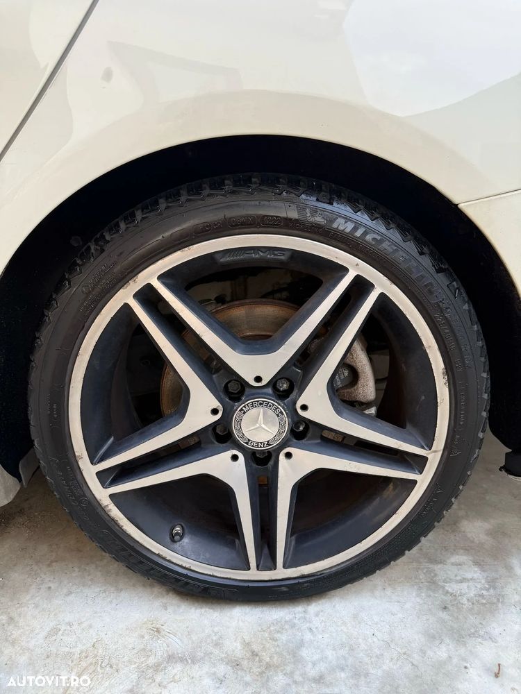 Mercedes-Benz CLA - 9