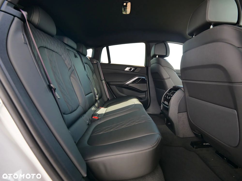 BMW X6 xDrive30d mHEV sport - 34