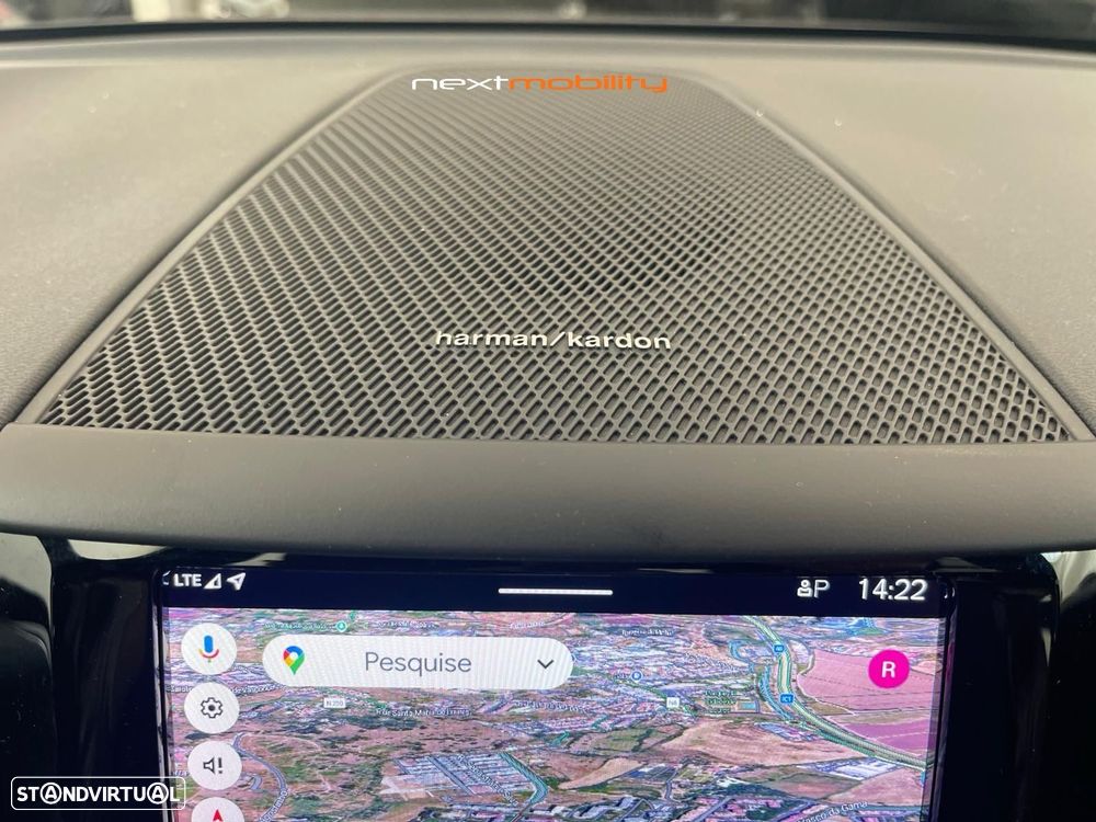 Volvo XC 60 2.0 T6 PHEV R-Design AWD - 16