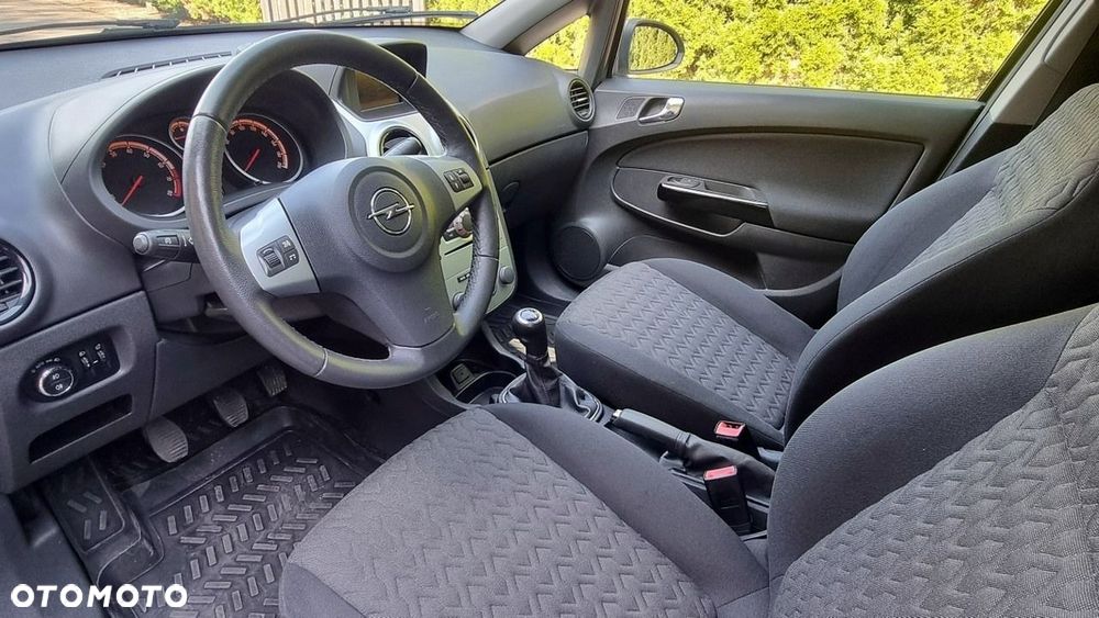 Opel Corsa - 11