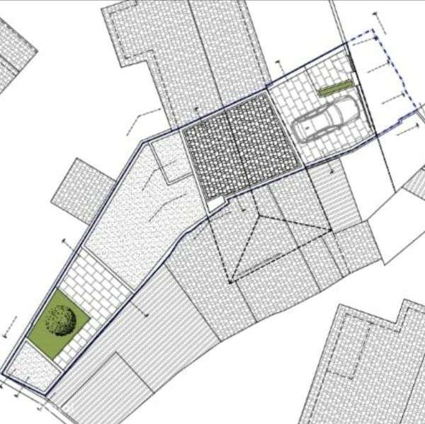 Ruína de casa térrea com projeto para moradia V2 | ARU | Gaiashopping. - Grande imagem: 5/9