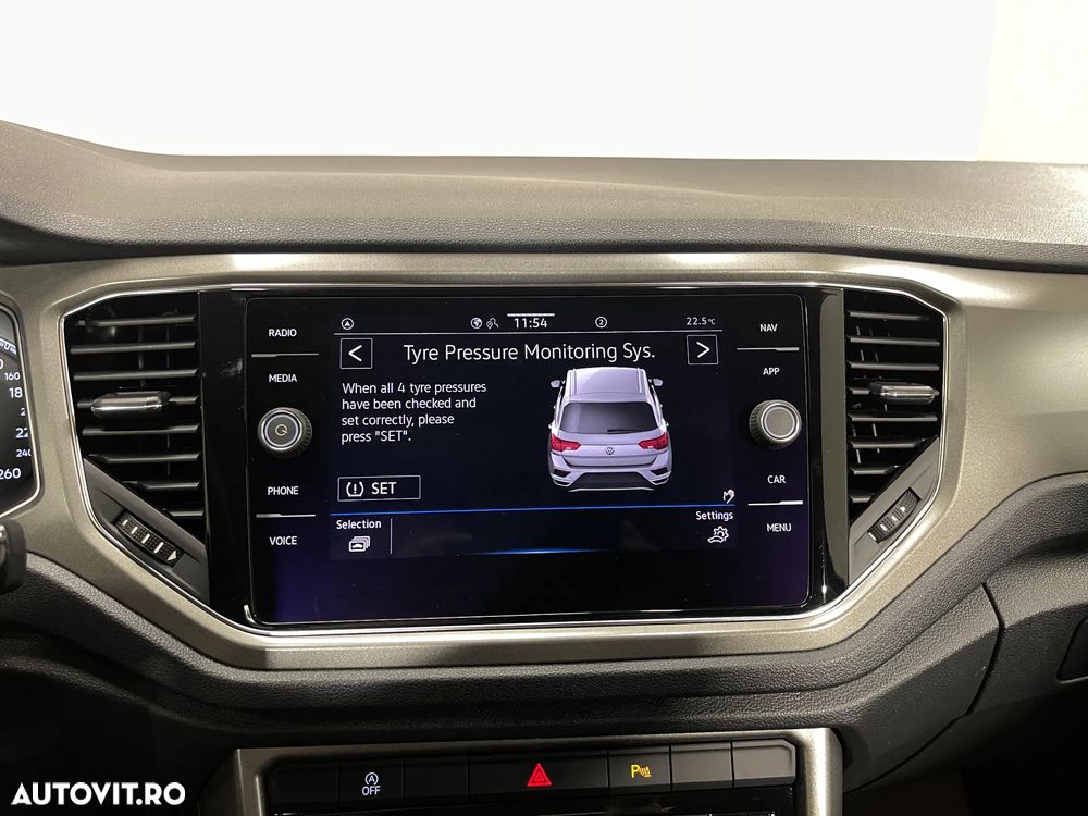 Volkswagen T-Roc 1.5 TSI Design - 17
