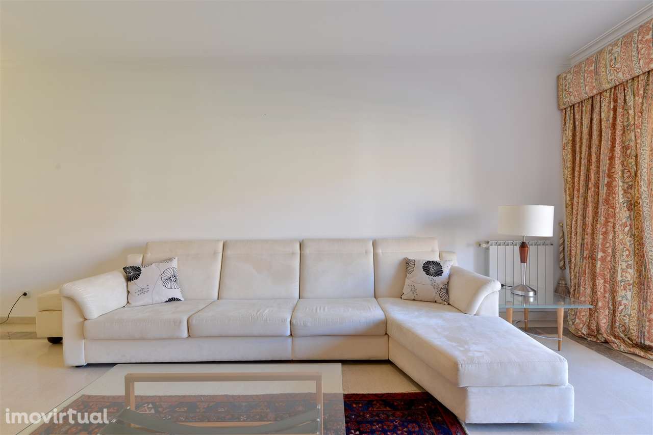 Apartamento T2 Mobilado no Bairro do Rosário – Guia, Cascais - Grande imagem: 5/40