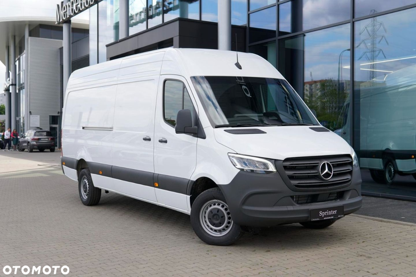 Mercedes-Benz Sprinter - 10