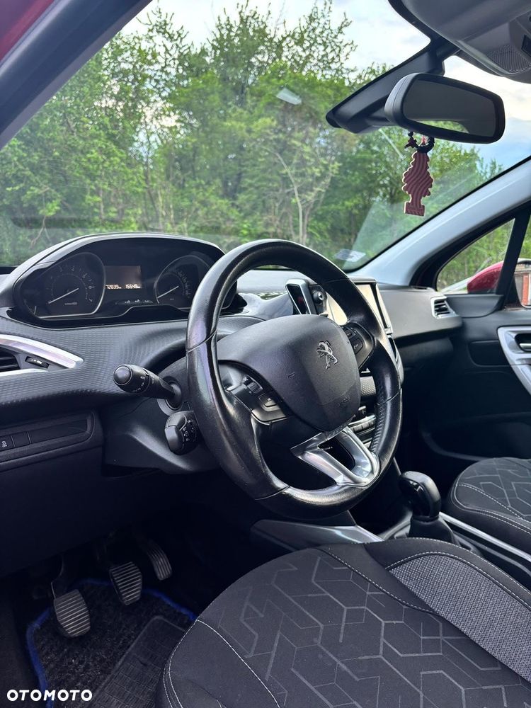Peugeot 2008 1.2 Pure Tech Active - 13