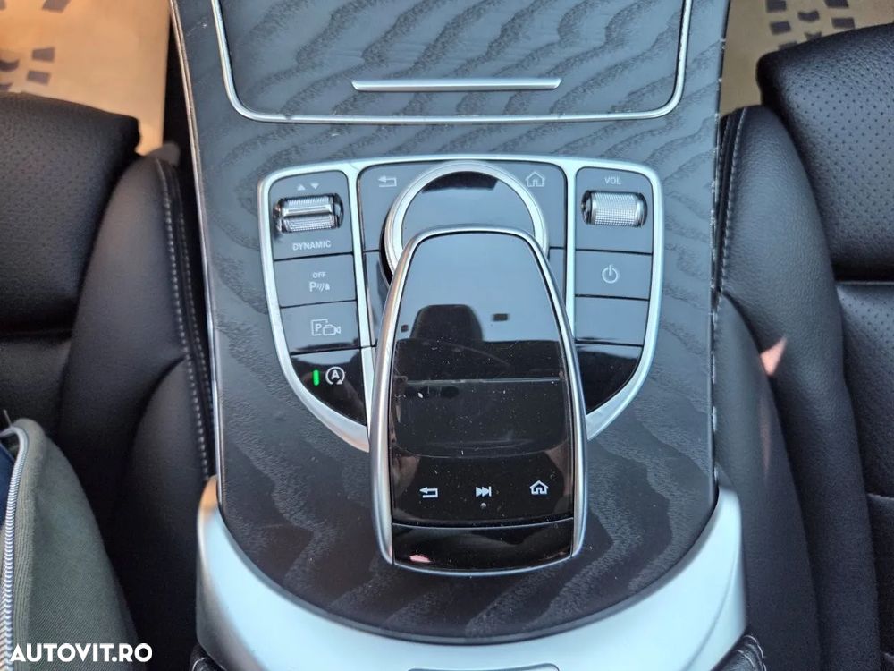 Mercedes-Benz C 200 d Aut. - 30