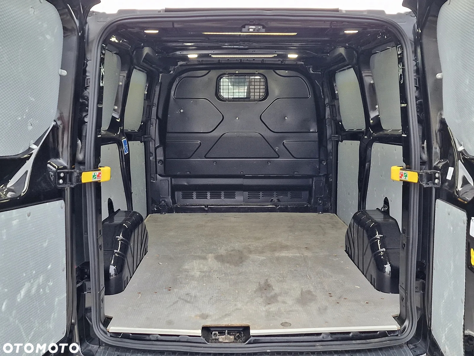 Ford Transit Custom - 9