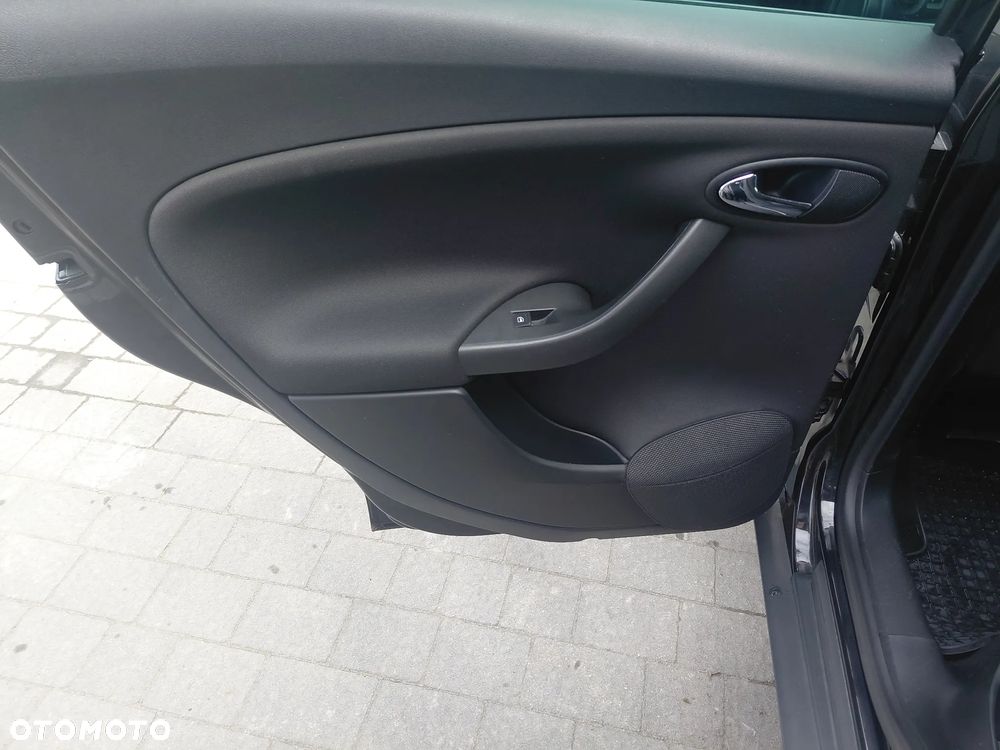 Seat Altea 2.0 FSI Sport Edition - 24