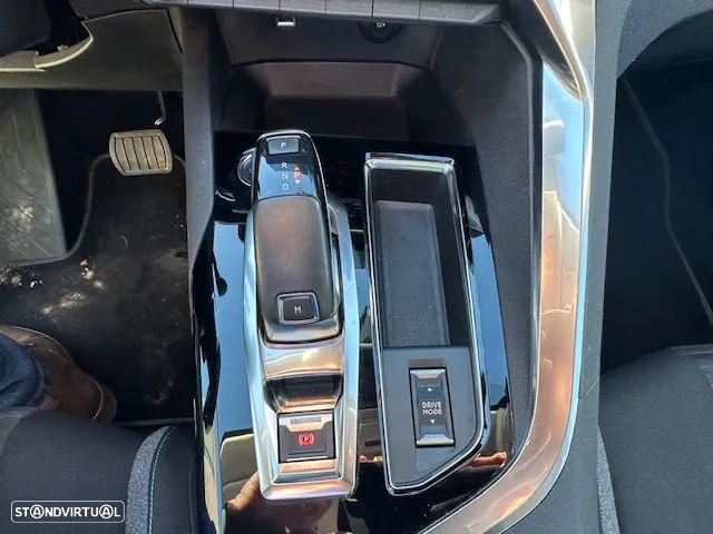 Peugeot 3008 1.5 BlueHDi Active Pack EAT8 - 9