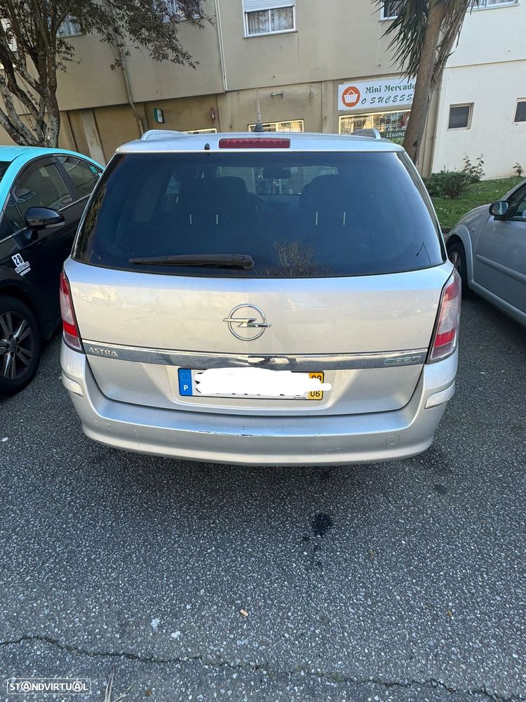 Opel Astra 1.7 CDTI Cosmo ecoFLEX - 2