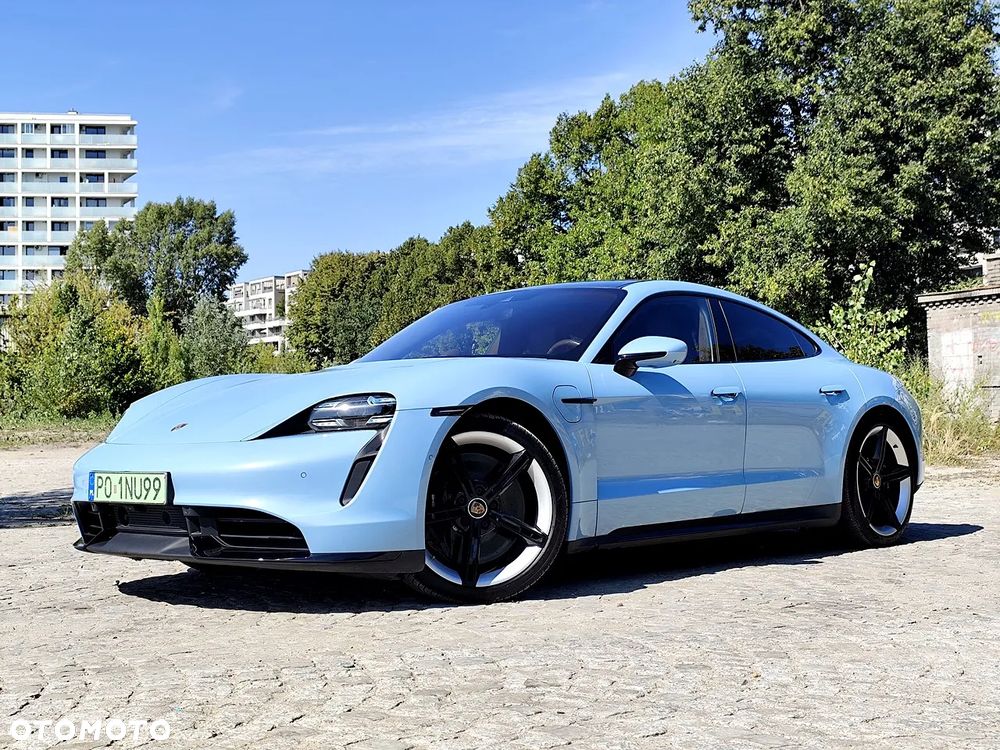 Porsche Taycan Turbo - 2