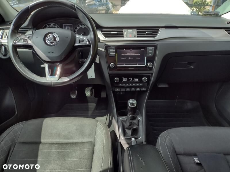 Skoda RAPID - 9