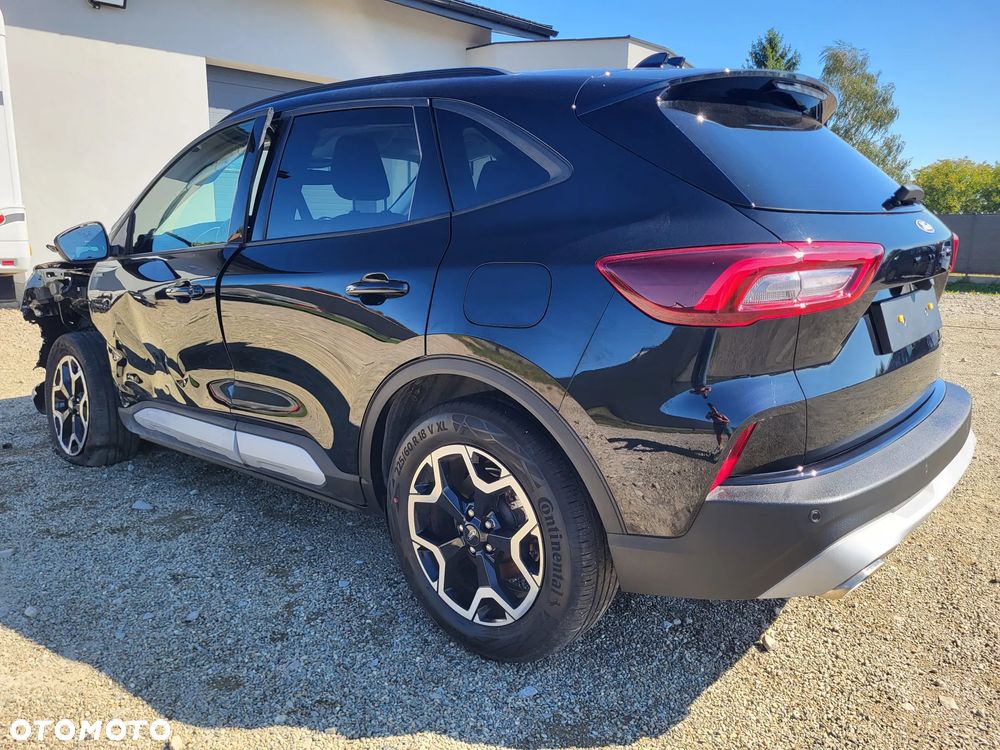 Ford Kuga - 3