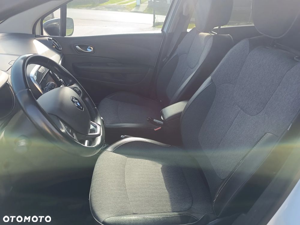 Renault Captur 1.3 Energy TCe Initiale Paris - 23