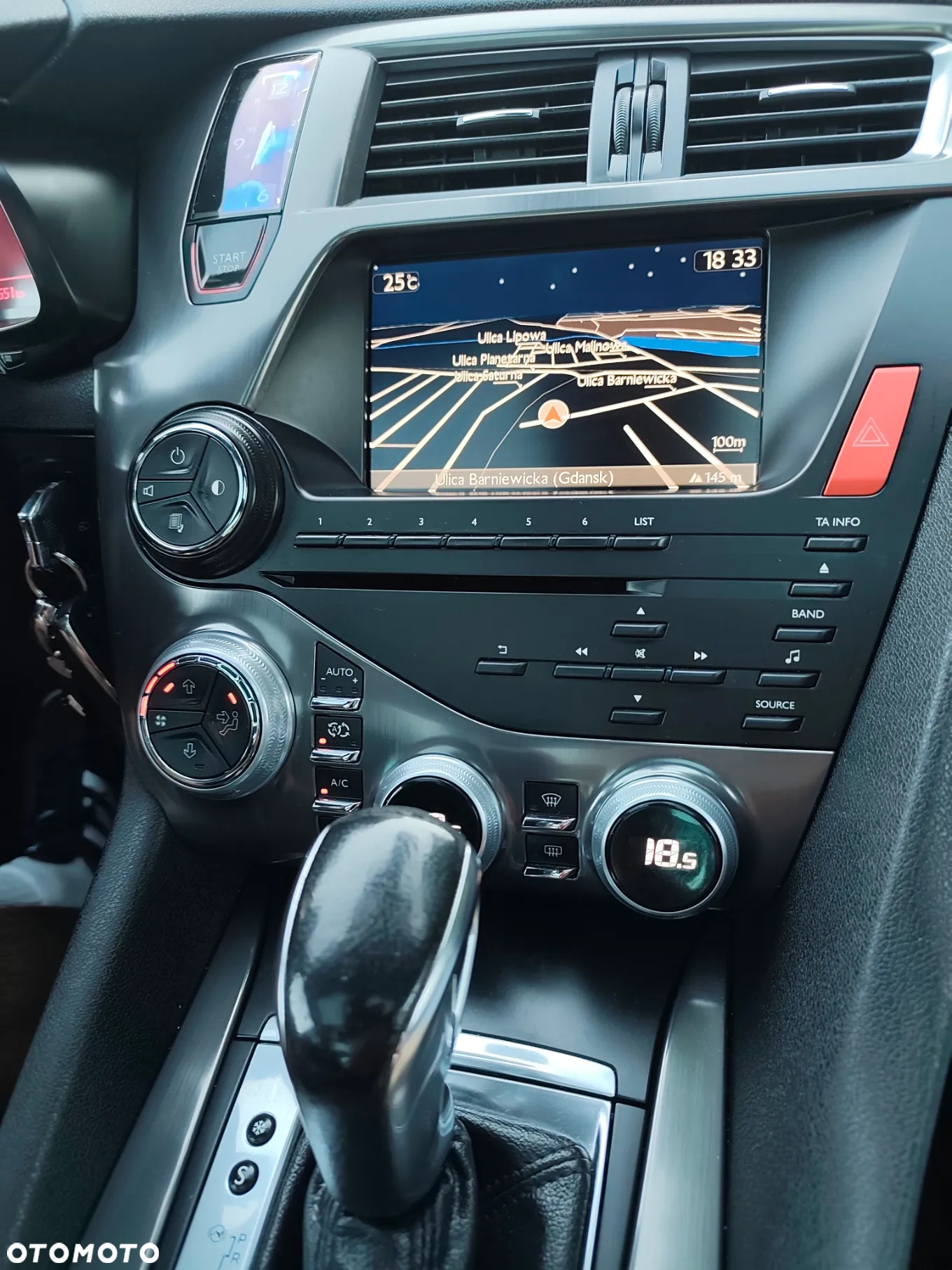 Citroën DS5 2.0 HDi SoChic - 12
