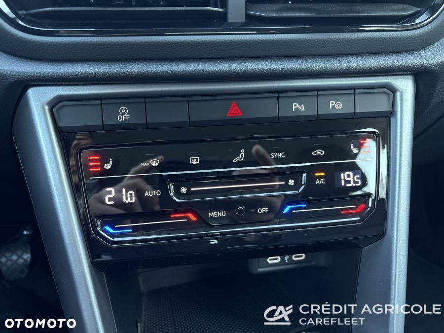 Volkswagen T-Roc 1.5 TSI Life - 28