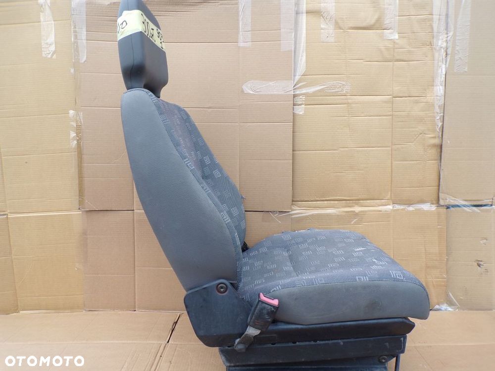 SPRINTER 901 903 VW LT 96-- FOTEL PRZEDNI KIEROWCY - 8