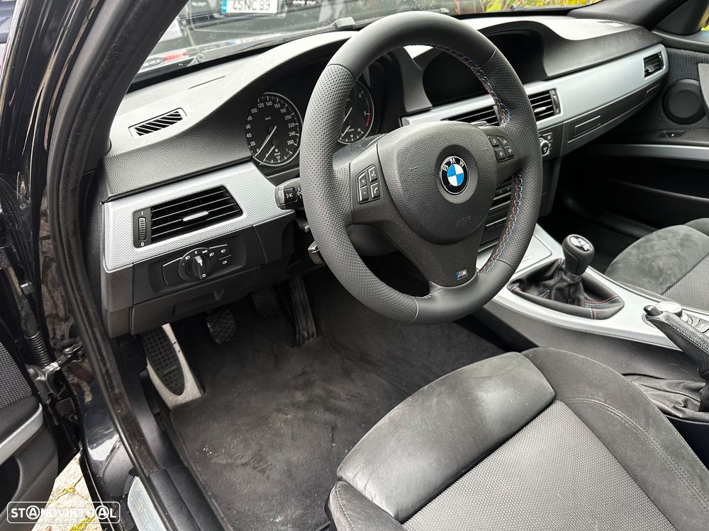 BMW 320 d Touring Navigation - 26