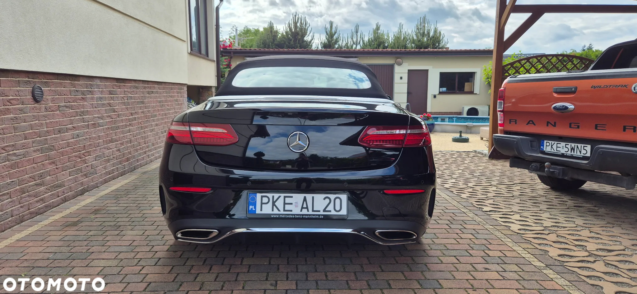 Mercedes-Benz Klasa E 300 Cabrio 9G-TRONIC AMG Line - 9