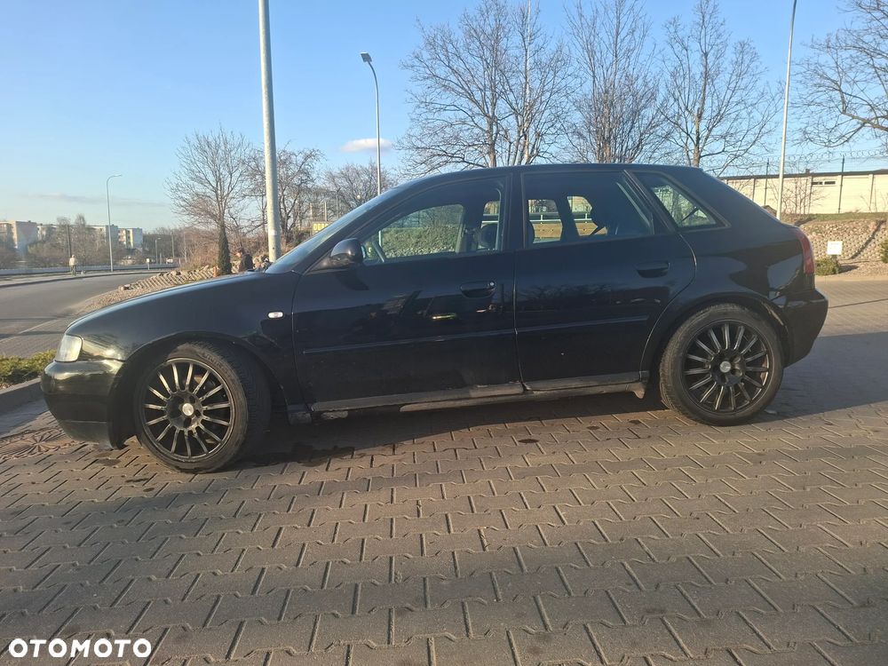 Audi A3 Sportback 1.8T Ambition - 3