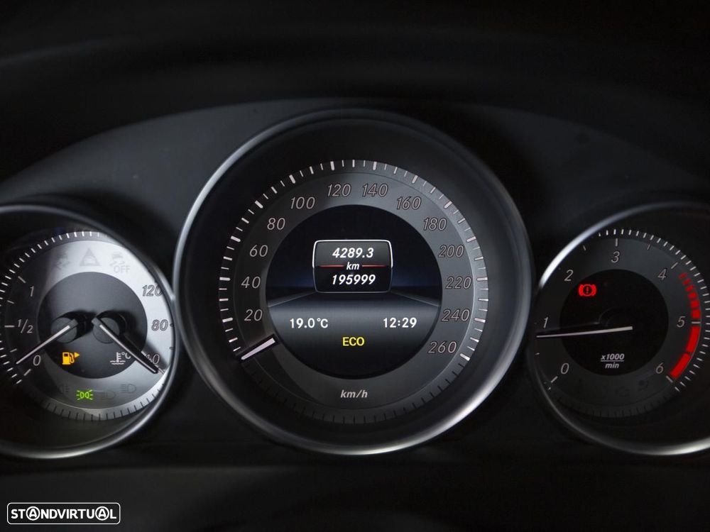 Mercedes-Benz C 220 - 14