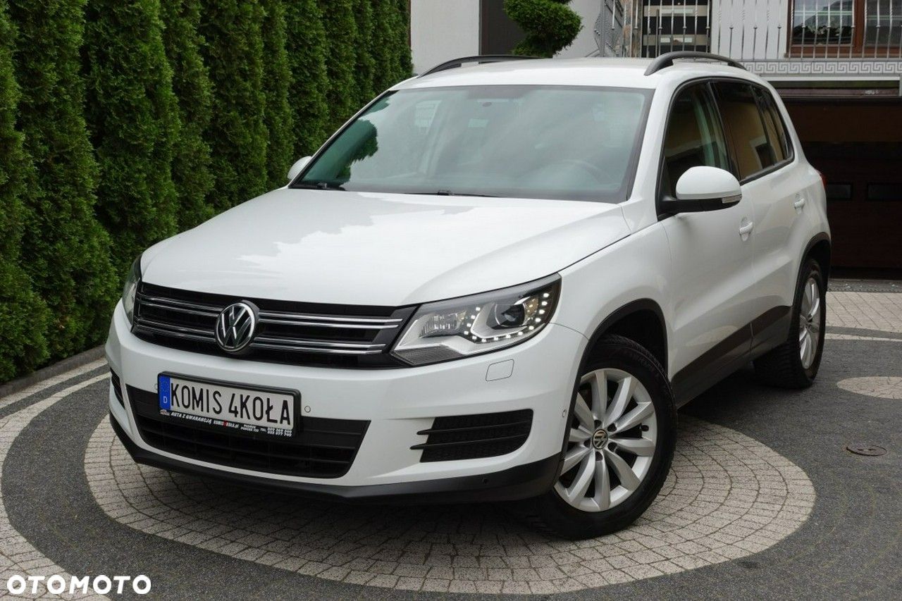 Volkswagen Tiguan - 1