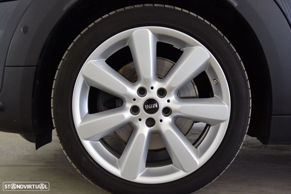 MINI Countryman Cooper SE ALL4 Auto - 9