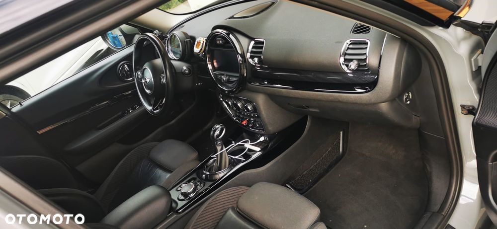 MINI Clubman - 16