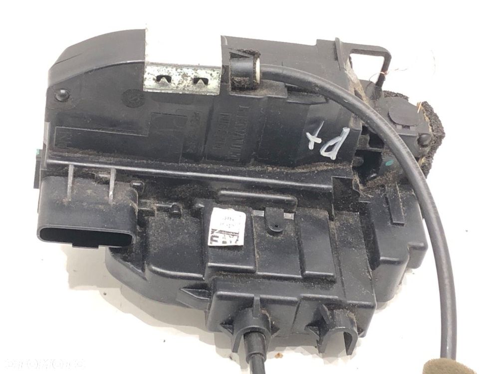 ZAMEK DRZWI PRAWY TYŁ  INFINITI Q70 (Y51) 2013 - 2022 3.0 175 kW [238 KM] olej napędowy 2013 - - 2