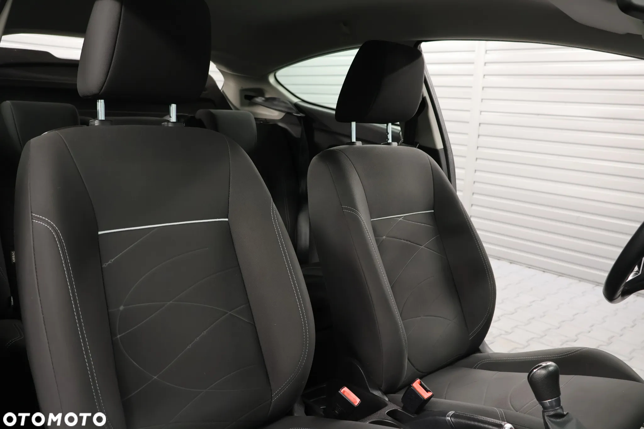 Ford Fiesta 1.25 Ambiente - 12