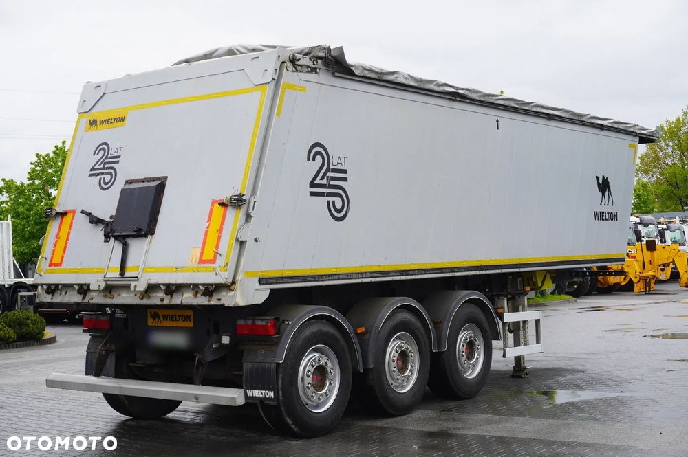 Wielton NW-3 / waga 6,2 t / poj. 38m3 / elek. dach / Teflon / 30 naczep r.2024_242568 - 7
