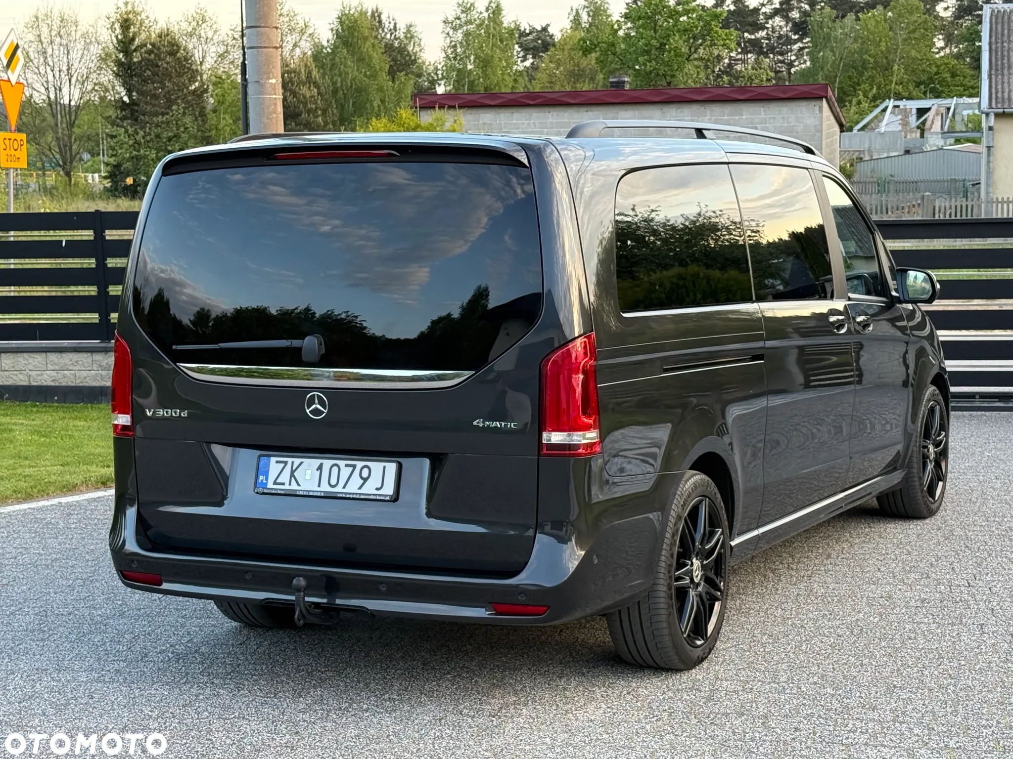 Mercedes-Benz Klasa V 300 d 4-Matic 9G-Tronic (ekstra d³) - 24