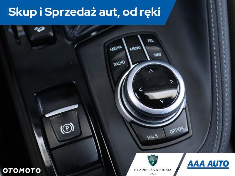 BMW X1 - 15