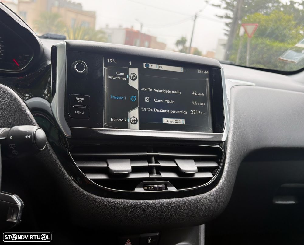 Peugeot 208 1.4 HDi Active - 15