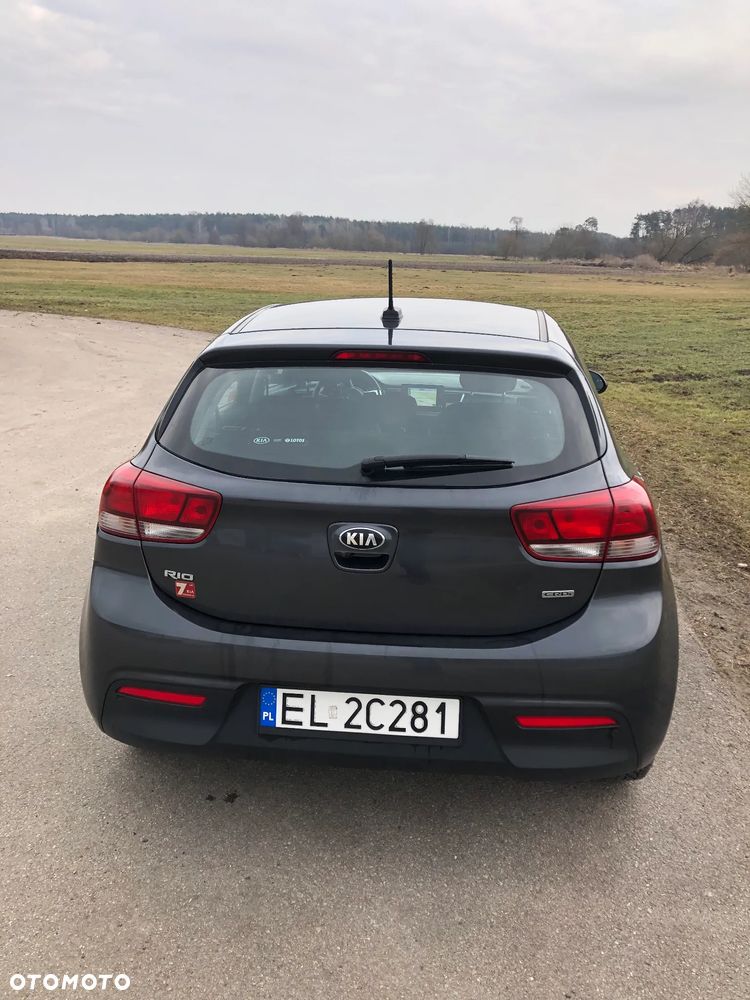 Kia Rio 1.4 crdi L - 7
