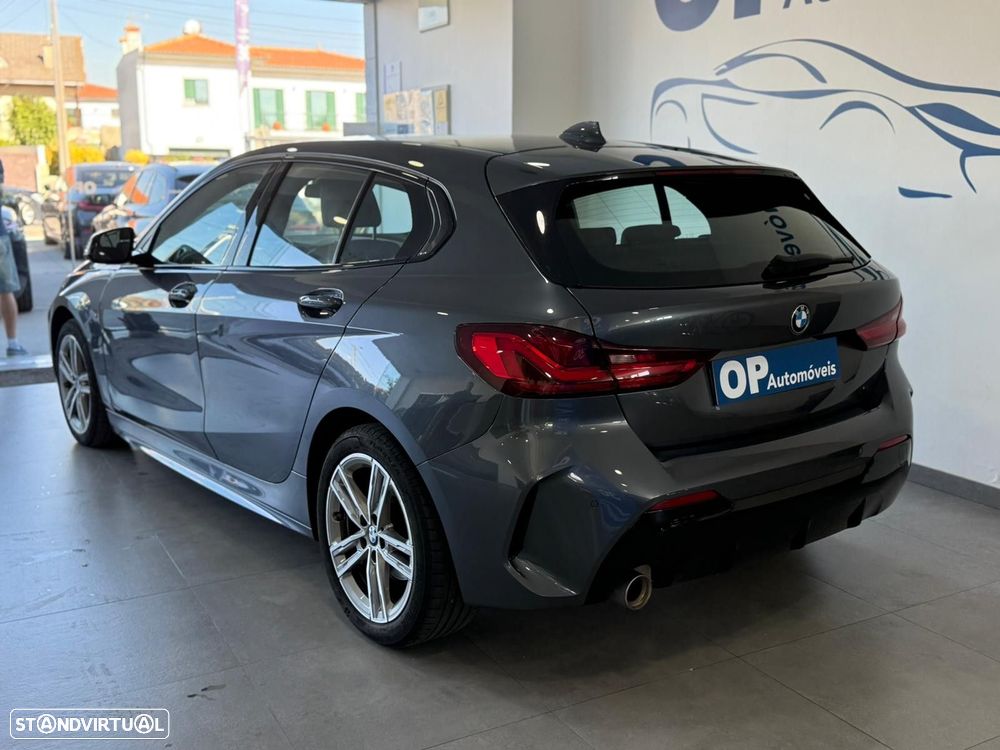 BMW 118 i Pack Desportivo M Auto - 3