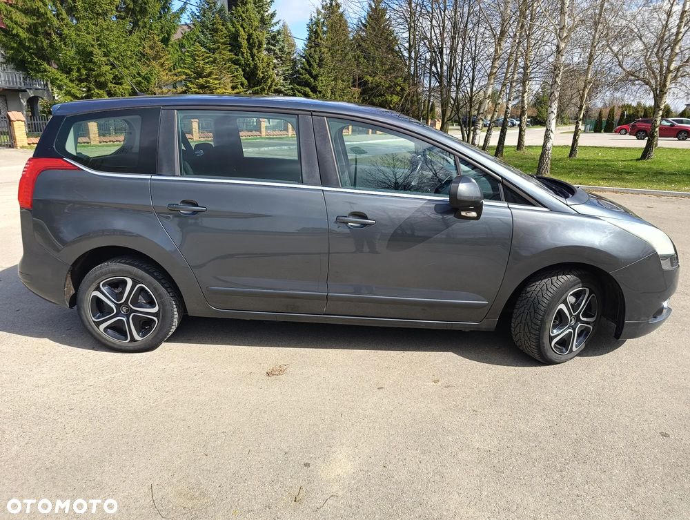 Peugeot 5008 1.6 HDi Premium - 5