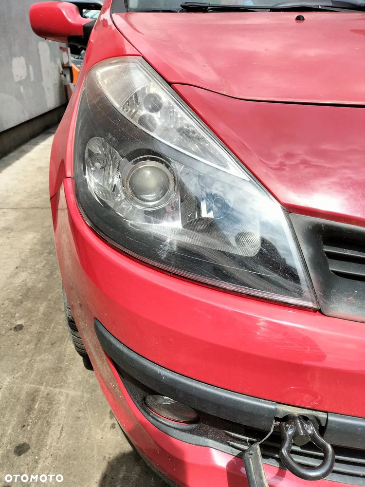 FOTELE PRZÓD KANAPA TYŁ RENAULT CLIO III 1.5 DCI 05-09r PRZED LIFT KOD LAK. OV727 - 29