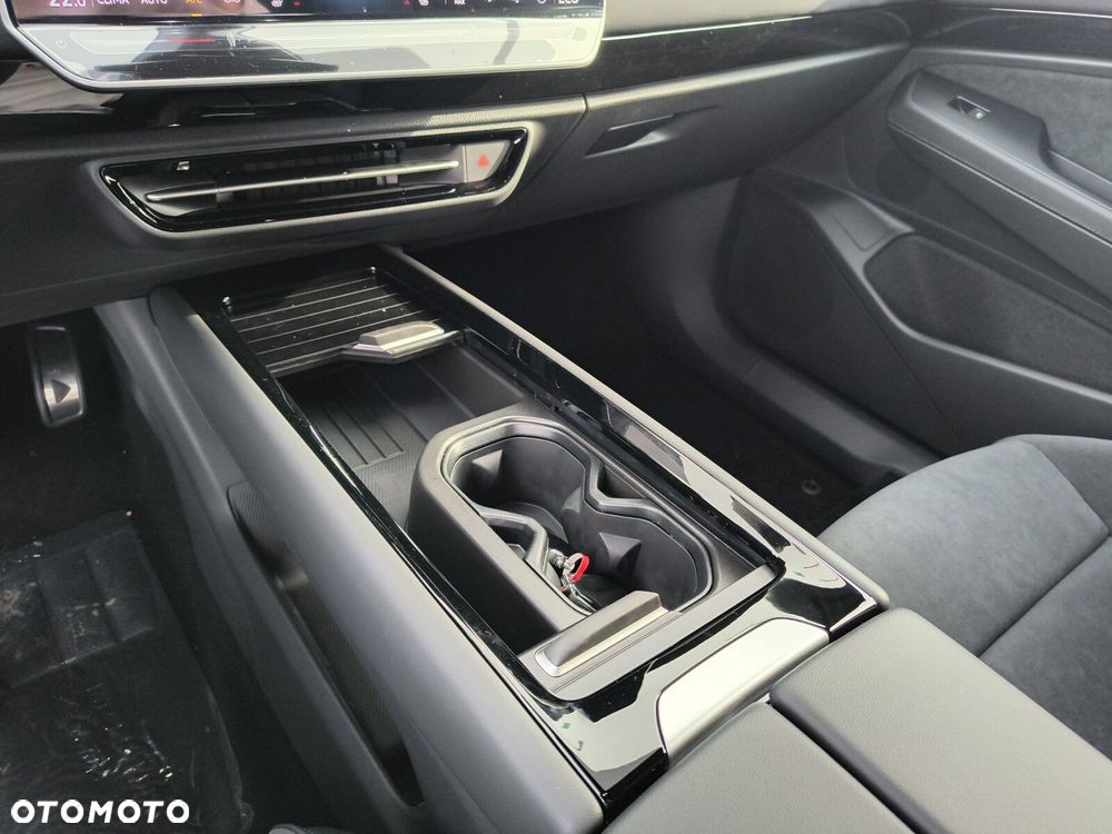 Volkswagen ID.7 77kWh Plus - 16