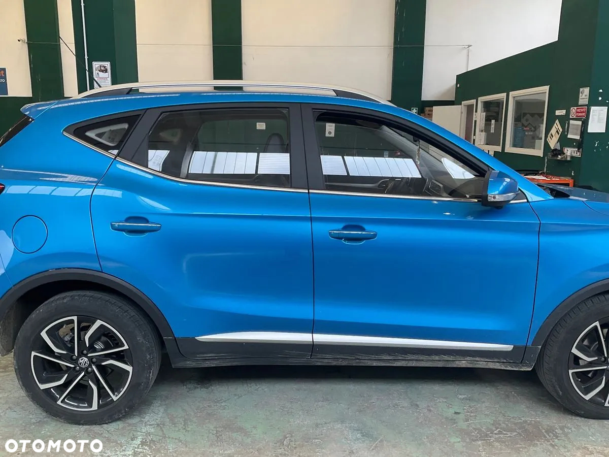 MG ZS ICE 1.5 VTI-tech Luxury - 8