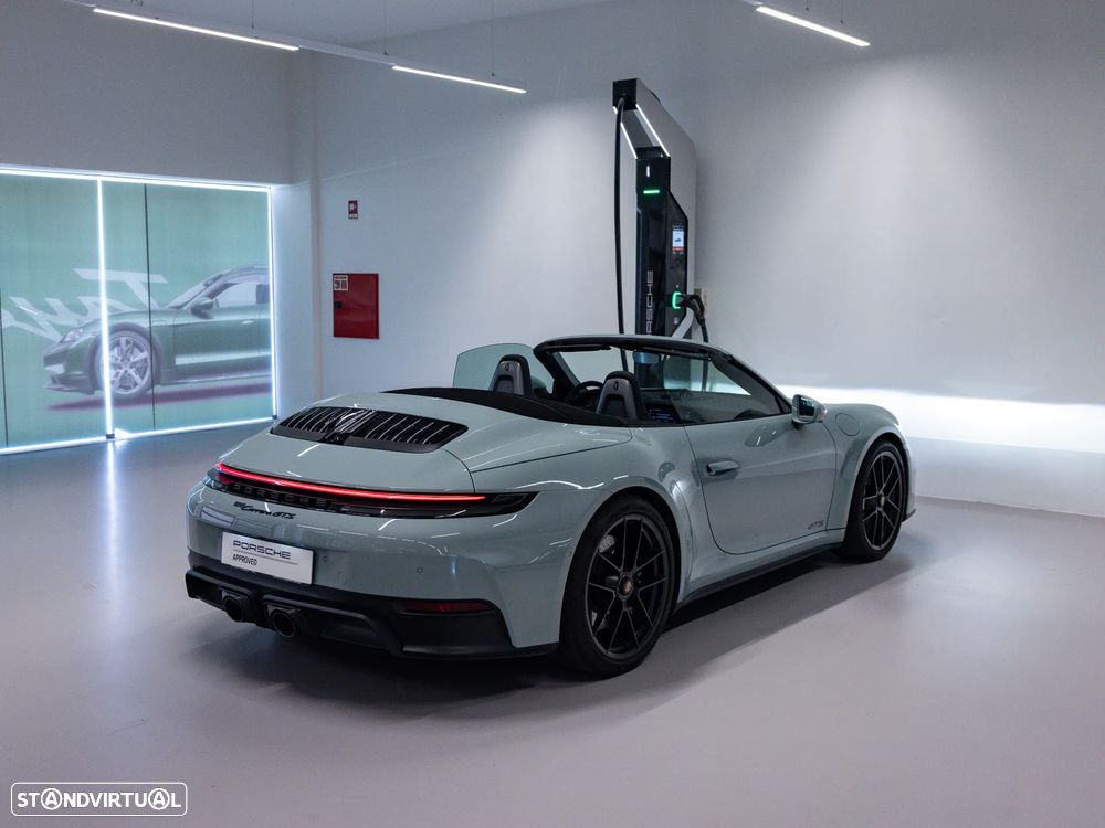 Porsche 911 (992) Carrera GTS - 11
