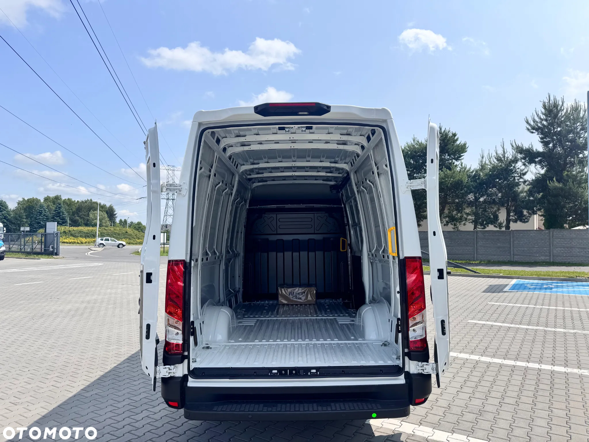 Iveco DAILY 35S16V - 10