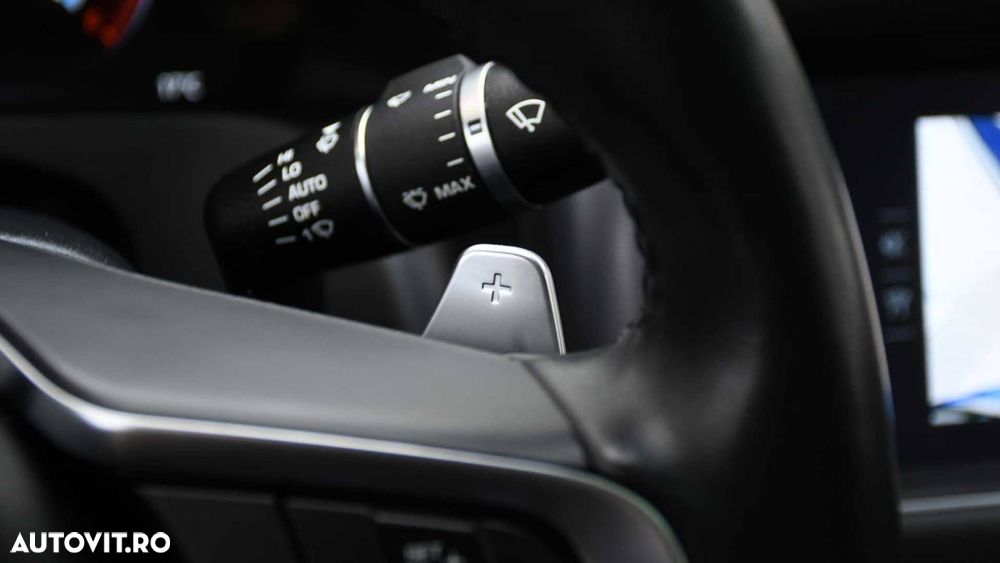 Jaguar XF 20d AWD R-Sport - 14