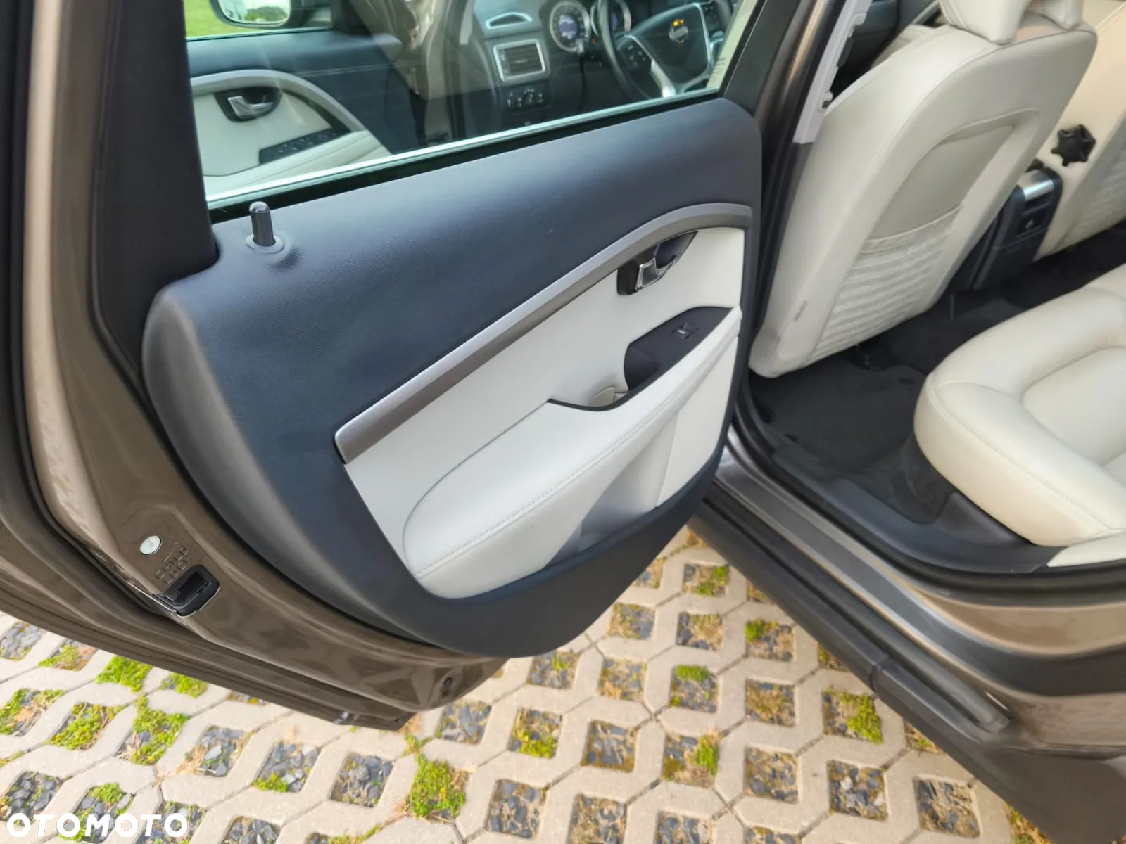 Volvo XC 70 D4 Summum - 22
