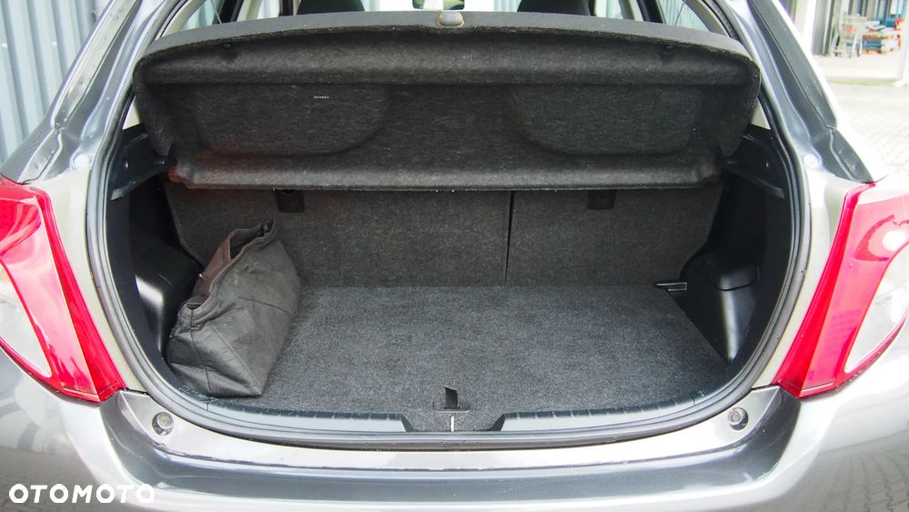Toyota Yaris 1.33 VVT-i Comfort - 26