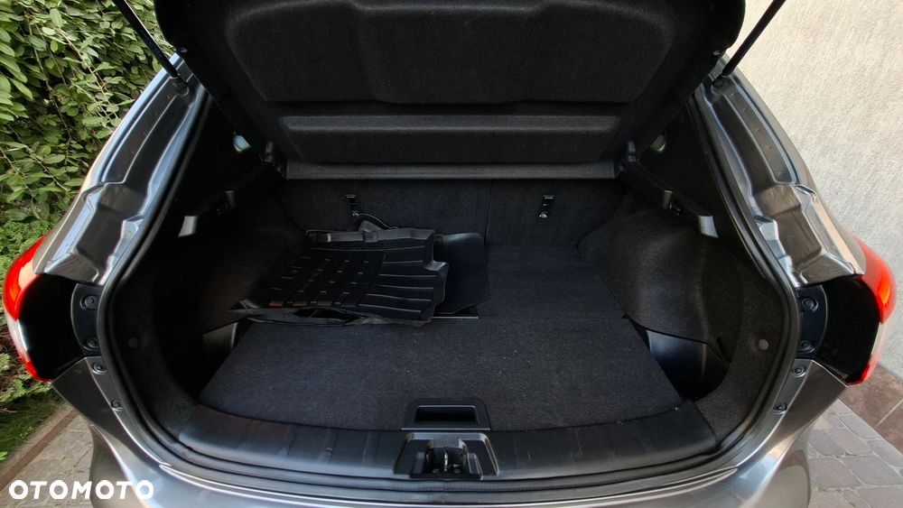 Nissan Qashqai 1.6 DCi ALL-MODE 4x4i ACENTA - 11