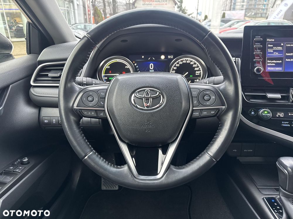 Toyota Camry 2.5 Hybrid Comfort CVT - 23